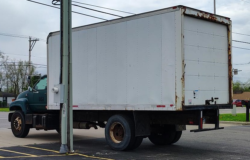 1998 GMC C6500 - Image 5